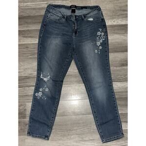 Earl Jeans Women's Sz 14 Floral Embroidered Cropped Floral Blossom Denim Skinny